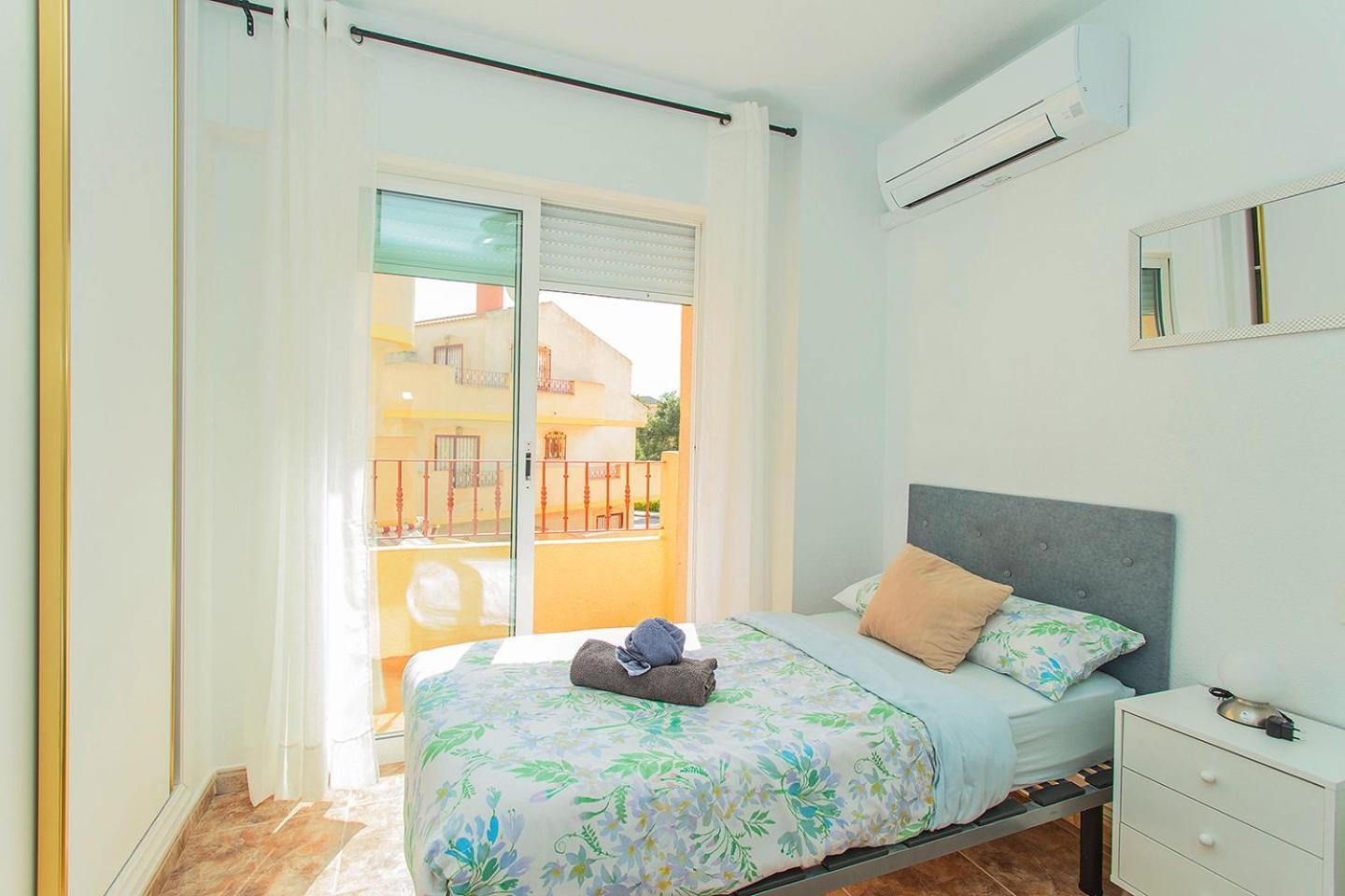 236 Sunny Duplex -Alicante Holiday オリウエラ エクステリア 写真