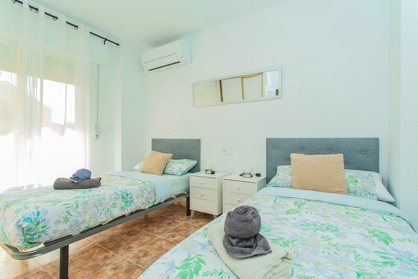 236 Sunny Duplex -Alicante Holiday オリウエラ エクステリア 写真